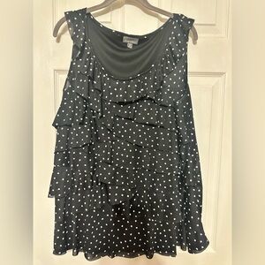 Roz & Ali Sleeveless Ruffle blouse